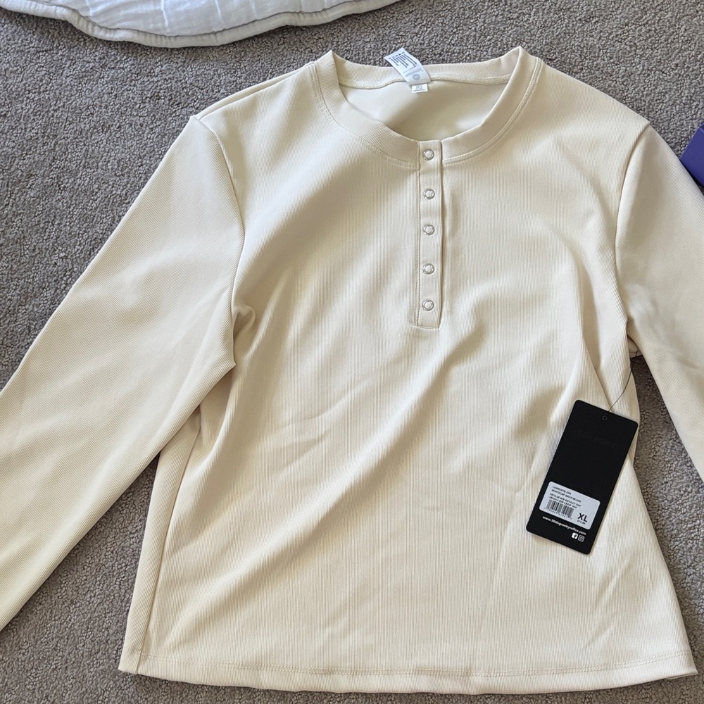 90 Degree By Reflex Cream Long Sleeve Top